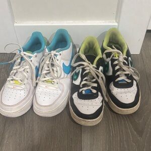 Nike Kids Sneakers - White, Black, and Blue